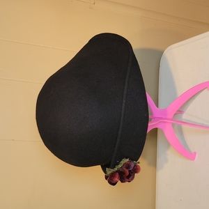 Toucan Hats Of New York 100% Wool Hat